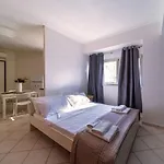 Alessandra Apart-hotel 4*