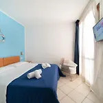 Apart-hotel Alessandra 4*