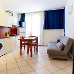 Apart-hotel Alessandra 4*