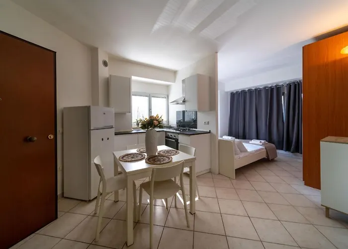 Alessandra Aparthotel