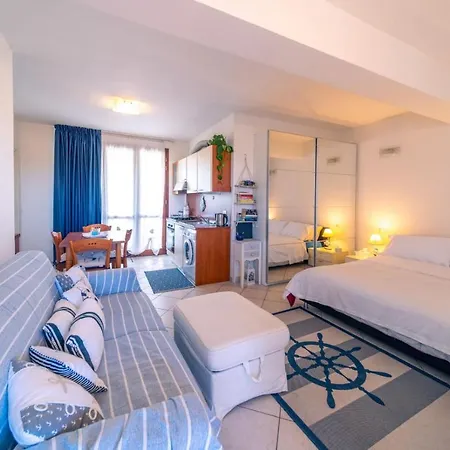 Alessandra Aparthotel